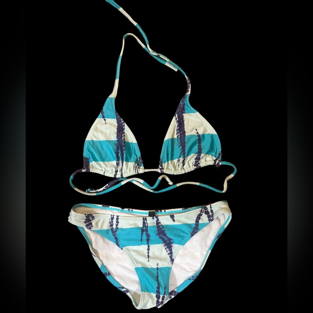 Vix Paula Hermany Bikini 👙 Set